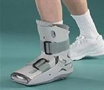 PneumaticWalker™ :: Aircast :: Orthopedics PneumaticWalker™ :: customized for supporting with foam filled air cells, is for ede